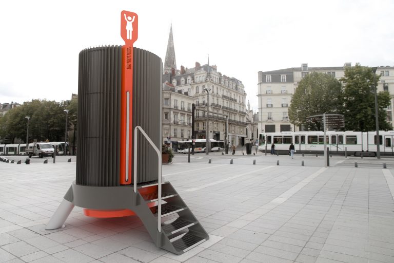 Avec Faltazi, le mobilier urbain se féminise