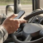 Une campagne pour lutter contre les distracteurs au volant